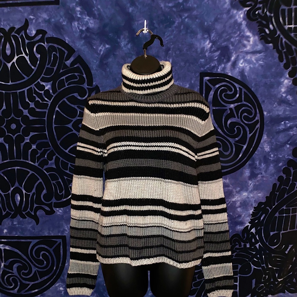 Jons New York sweater
